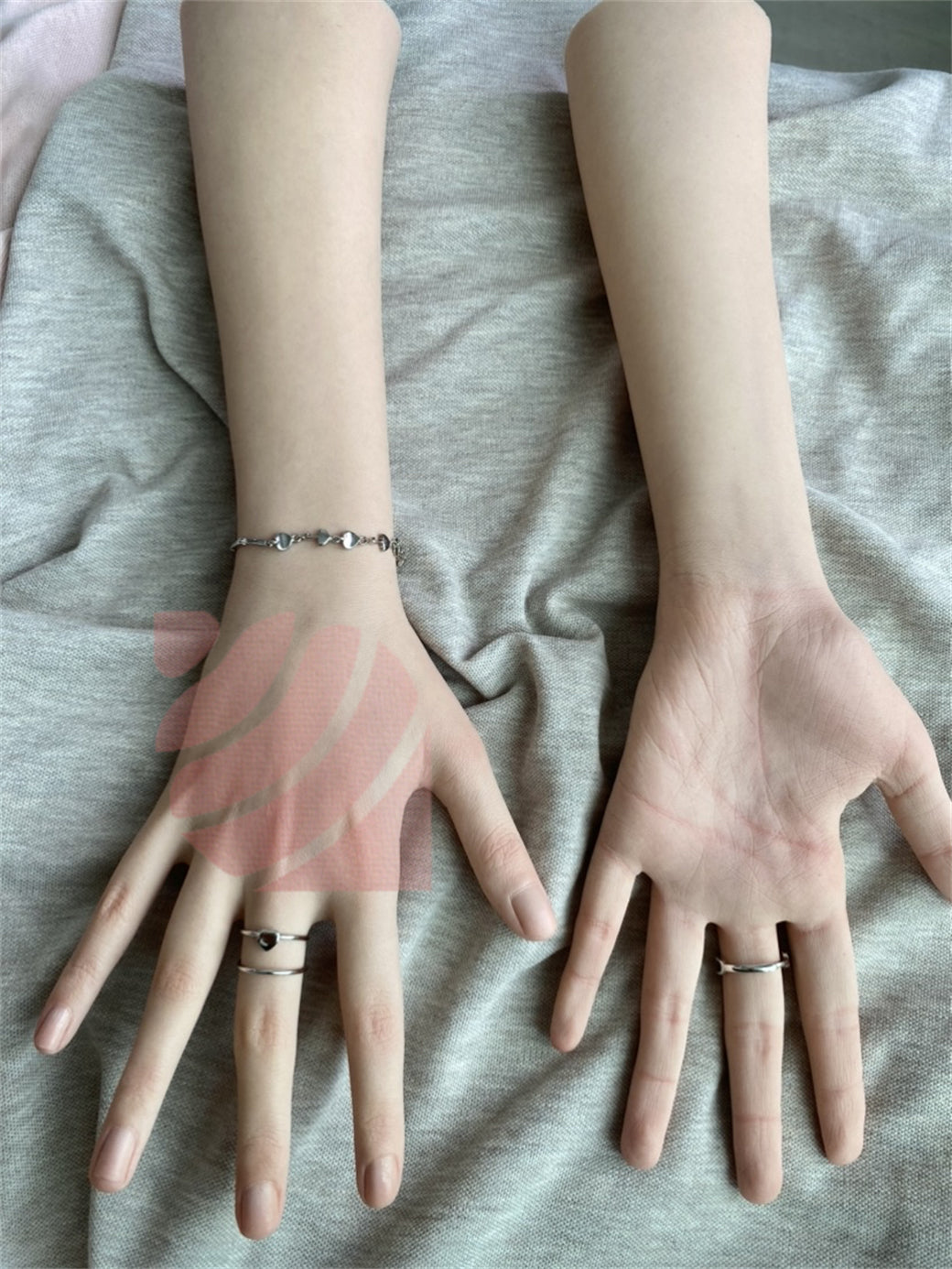 【AL-SZ002】Simulation Silicone Hand Model Jewelry Product Shooting Fake Bracelet Chain Display Model Live Broadcast Props Ornaments